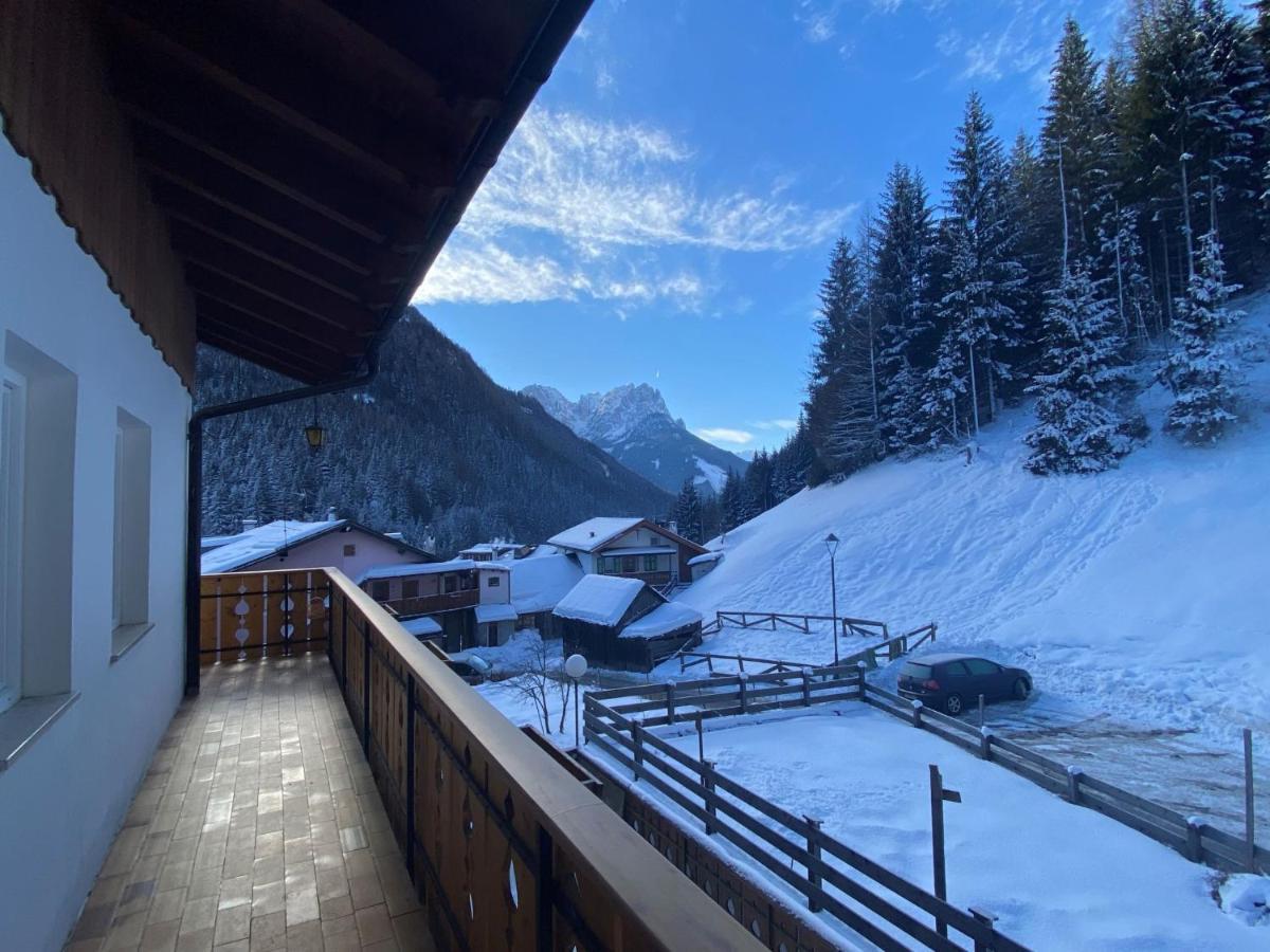 Appartamento Locazione turistica Casa Valentini  Mazzin Esterno foto